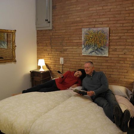 Hostal Cal Pla Sant Llorenc Savall Экстерьер фото
